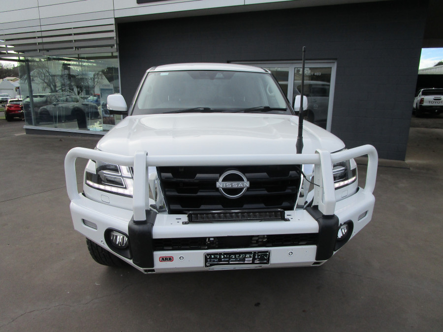 2022 Nissan Patrol PT4PATI22 Ti SUV Image 2