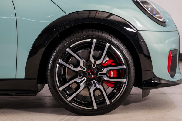 2026 MY25 MINI Cooper F66 JCW Favoured Hatch image 23