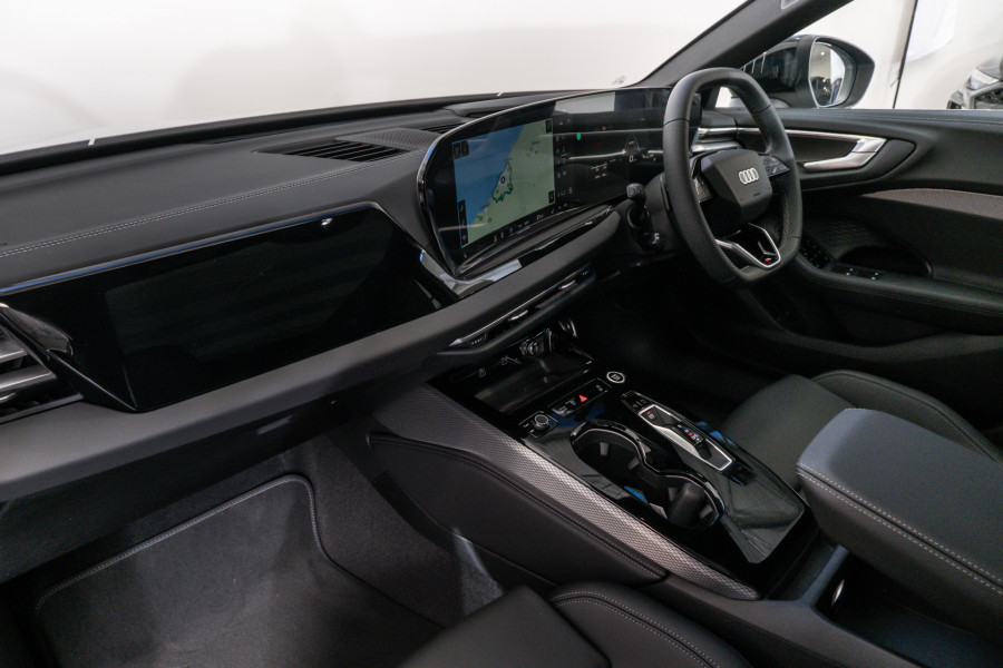2025 Audi A5 B10 e-hybrid S-Line Wagon
