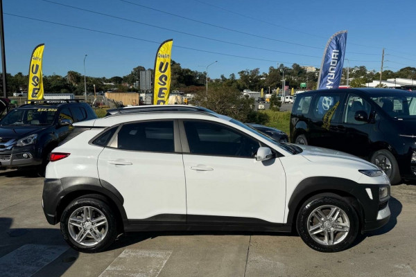 2020 Hyundai KONA OS.3 Active SUV Image 4