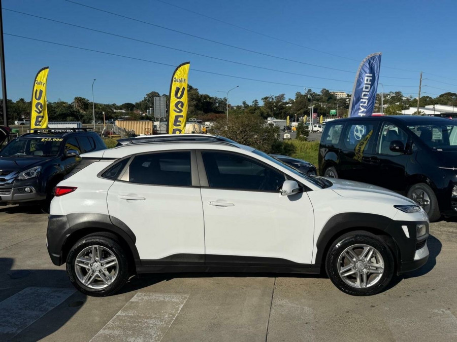 2020 Hyundai KONA OS.3 Active SUV Image 4