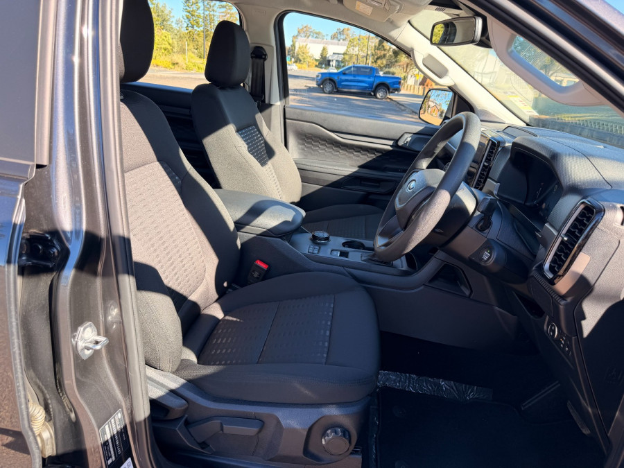 2025 MY25.25 Ford Everest UB Ambiente SUV Image 17