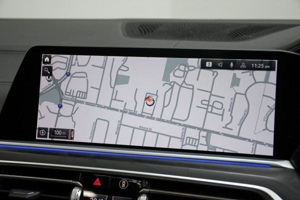 2019 BMW X7 Xdrive30d SUV Image 24