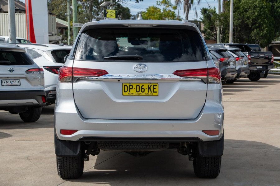 2025 MY24 Toyota Fortuner GUN156R GXL SUV Image 5