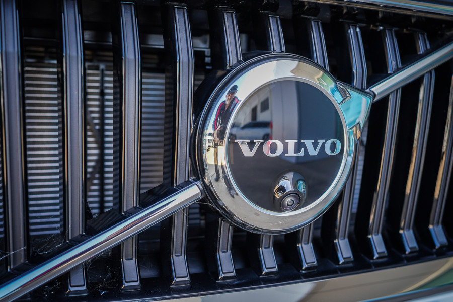  MY25 Volvo XC60 UZ Plus B5 SUV Image 34