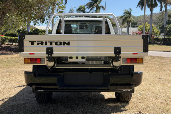 2026 Mitsubishi Triton MV  GLX Cab Chassis Image 6