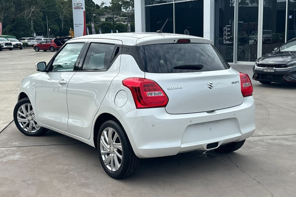 2023 Suzuki Swift AZ Series II GL Hatch