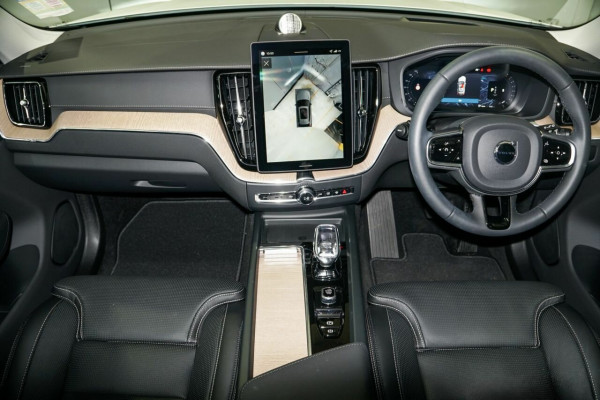 2025 MY26 Volvo XC60 UZ Ultra B5 Dark SUV Image 5