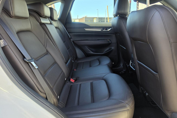 2019 Mazda CX-5 KF Series Akera SUV Image 16