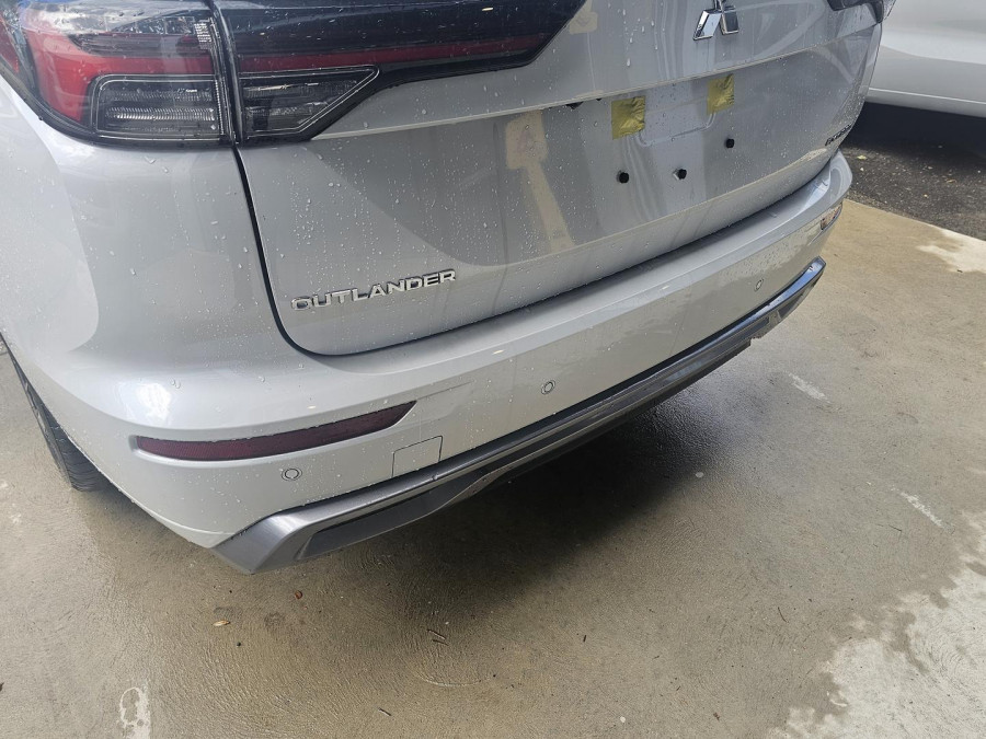 2025 Mitsubishi Outlander ZM Exceed SUV Image 6