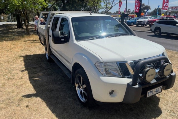 2013 Nissan Navara D40 Series 5 ST-X 550 4x4 D/C Pickup Ute