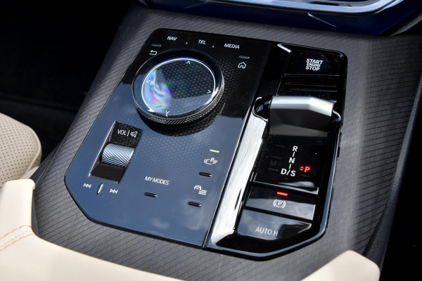 2026 BMW X3 G45 30e xDrive SUV image 20
