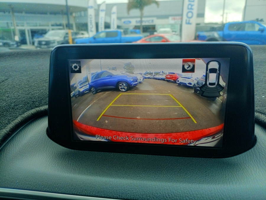 2017 Mazda 3 BN5478 Maxx Hatch Image 12