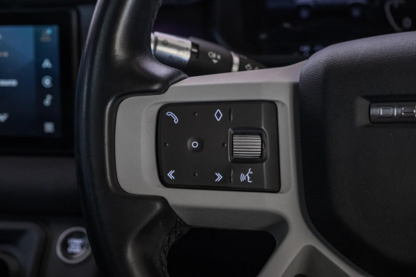 2020 MY20.5 Land Rover Defender L663 110 P400 S SUV image 15
