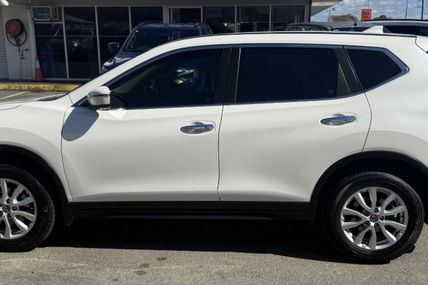 2020 Nissan X-Trail T32 Series III ST SUV Image 7
