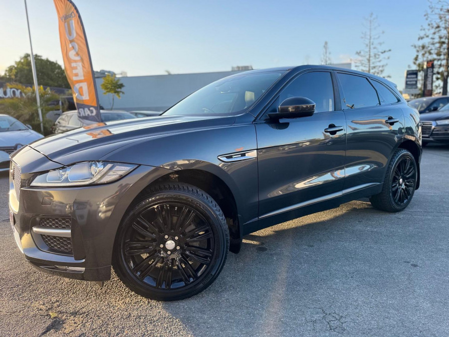 2016 MY17 Jaguar F-PACE X761 20d R-Sport SUV Image 1