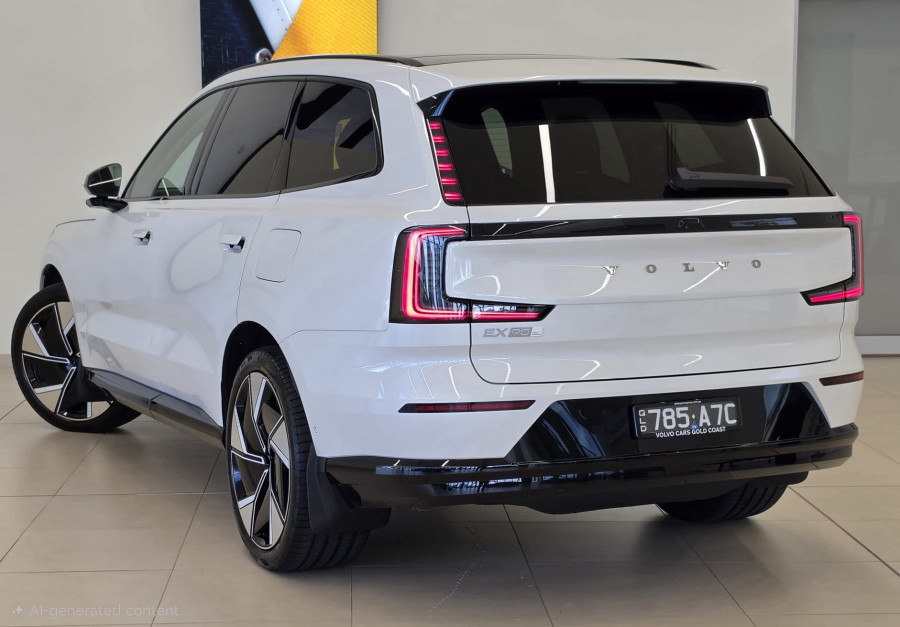 2026 Volvo EX90  Ultra Twin Motor Performance SUV Image 3