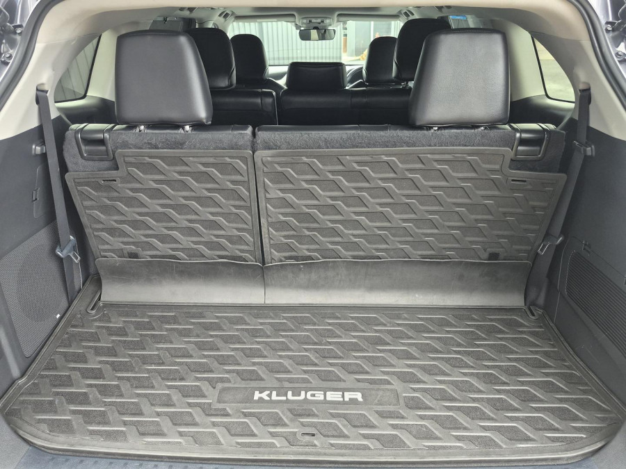 2022 Toyota Kluger AXUH78R Grande SUV Image 11