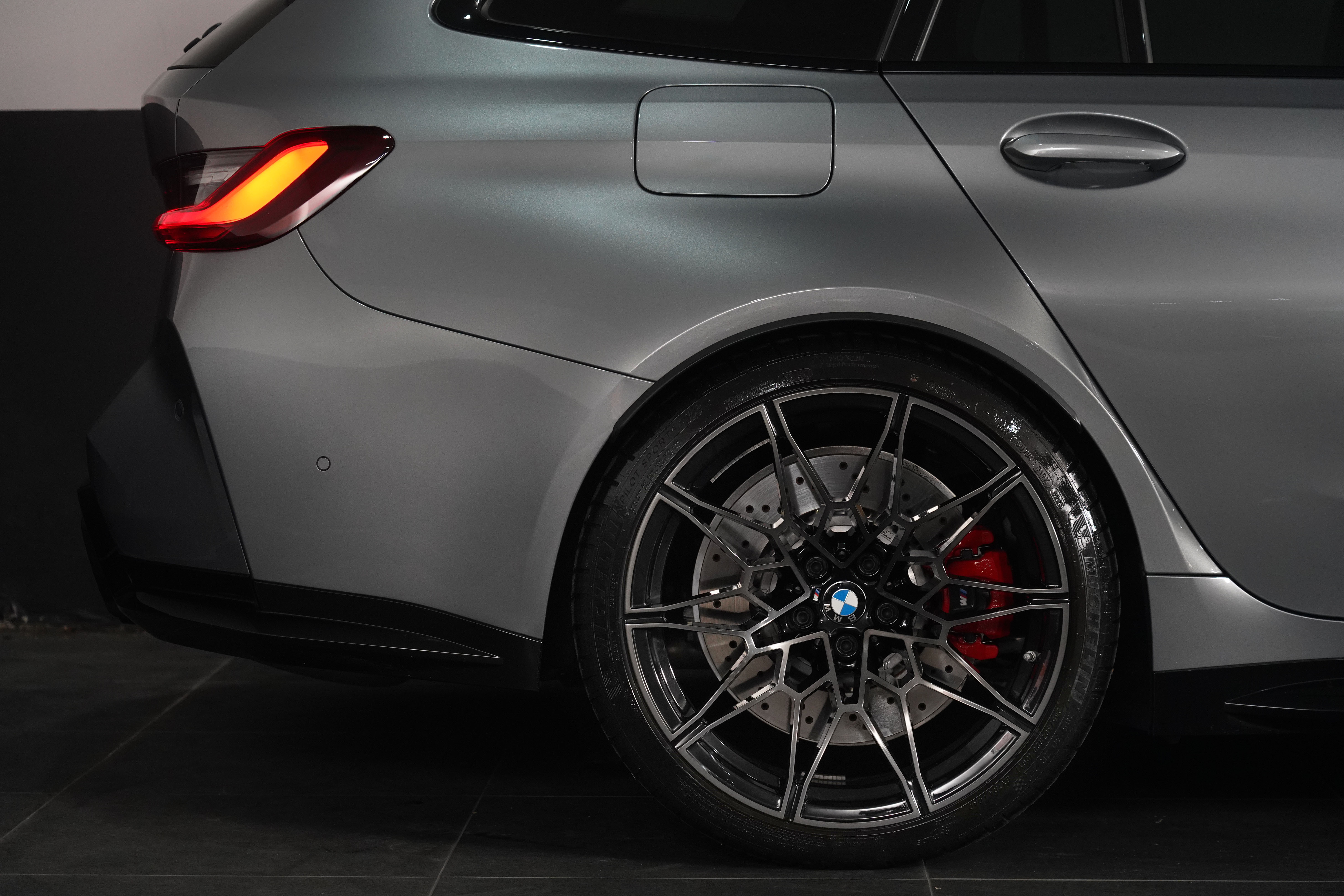 2023 BMW M3 XDrive Competition Touring SUV Image 16