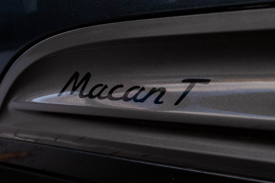 2023 Porsche Macan 95B T SUV