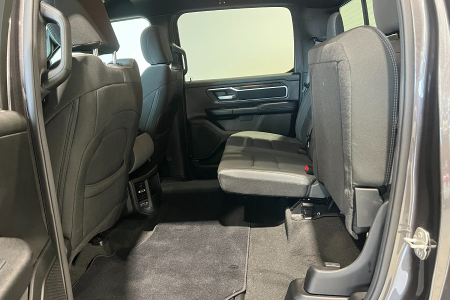 2023 Ram 1500 DT Big Horn Crew Cab Image 16