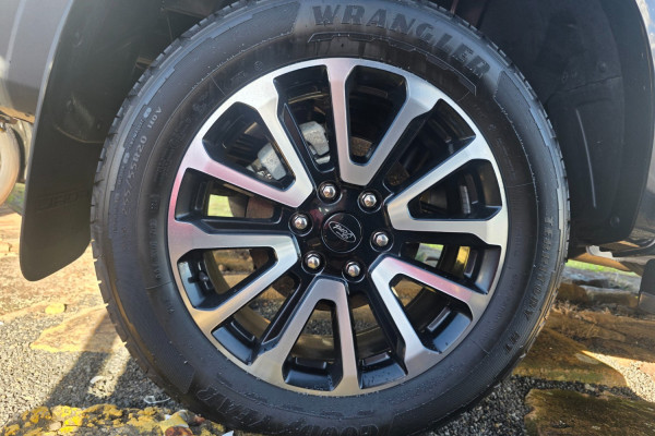 2024 MY24.5 Ford Ranger P703 Platinum Ute Image 31