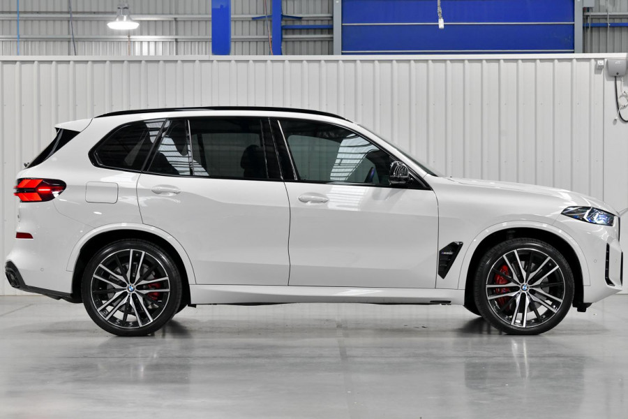 2024 BMW X5 G05 LCI M60i SUV