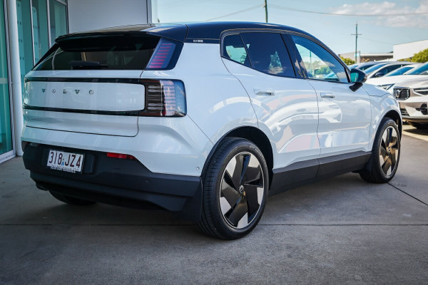 2023 MY24 Volvo EX30  Single Motor Extended Range Ultra SUV Image 4