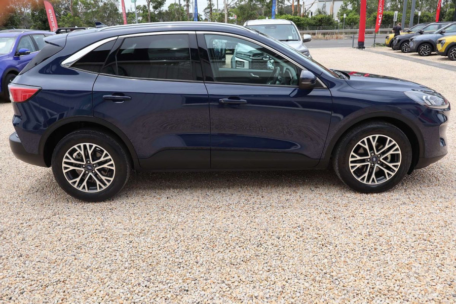 2022 Ford Escape ZH  SUV Image 8