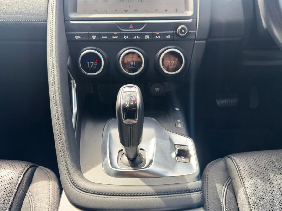 2019 Jaguar E-PACE X540 P250 SE SUV Image 13