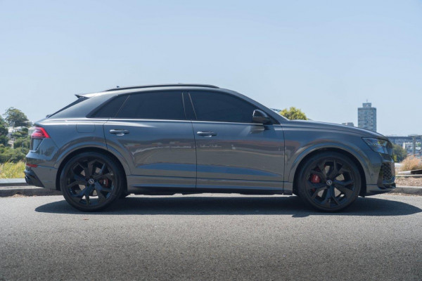 2022 Audi Rs Q8 Tfsi Quattro SUV Image 3
