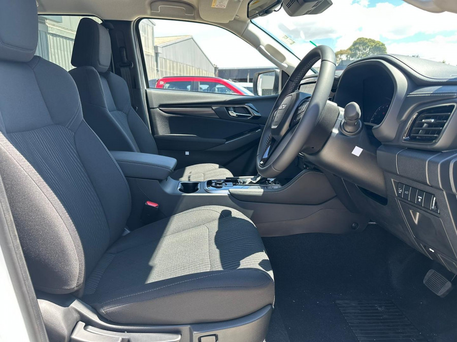 2026 MY25.5 Isuzu MU-X RJ LS-U SUV Image 8
