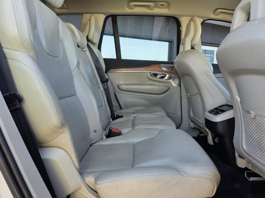 2015 MY16 Volvo XC90 L Series D5 Inscription SUV Image 18