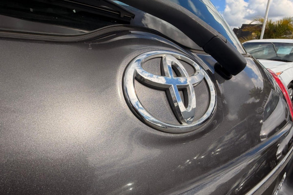 2011 Toyota Corolla ZRE152R Ascent Hatch Image 9