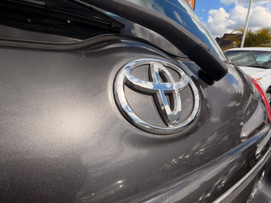 2011 Toyota Corolla ZRE152R Ascent Hatch Image 9