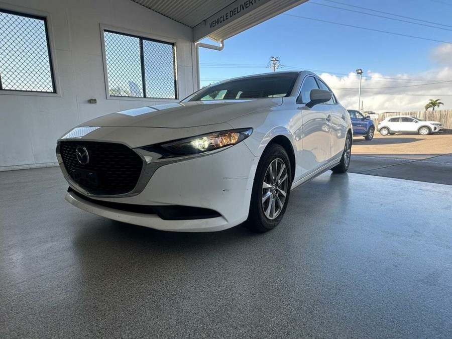 2025 Mazda 3 BP Series G20 Pure Hatch Image 6