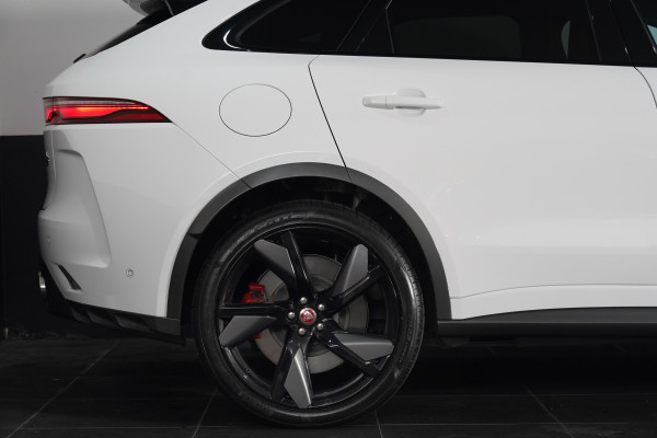 2021 Jaguar F-pace SVR SUV Image 13