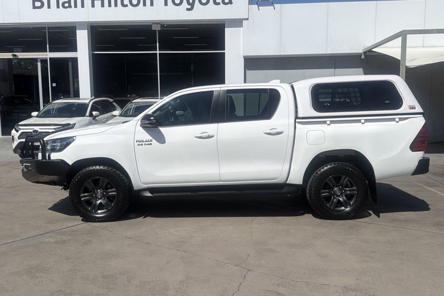 2024 Toyota HiLux GUN126R SR 48V Ute Image 8
