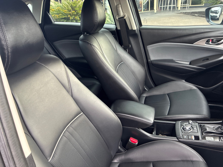 2022 Mazda CX-3 DK sTouring SUV Image 16