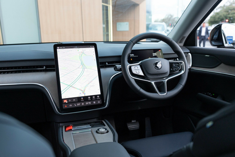 2025 Volvo EX90 No Series Plus Twin Motor SUV Image 12