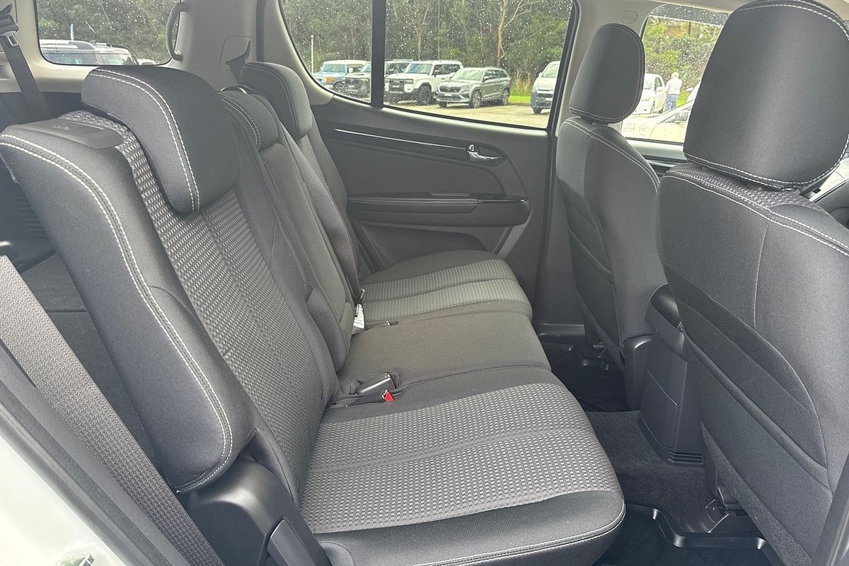 2019 Isuzu MU-X LS-U SUV Image 8