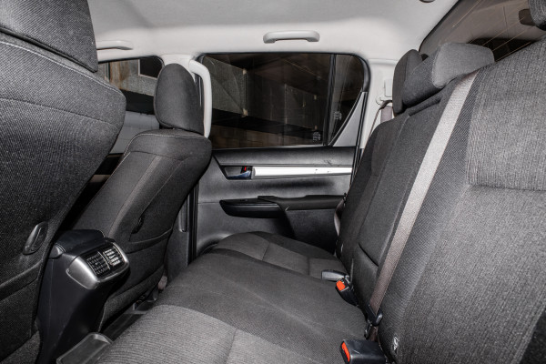 2022 Toyota HiLux GUN126R SR5 Ute image 9