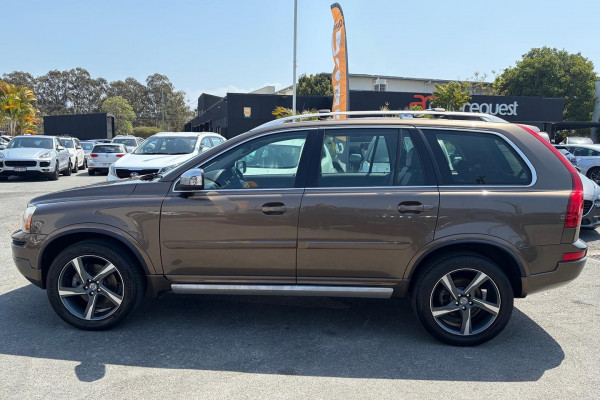 2012 Volvo XC90 L Series R-Design SUV Image 9