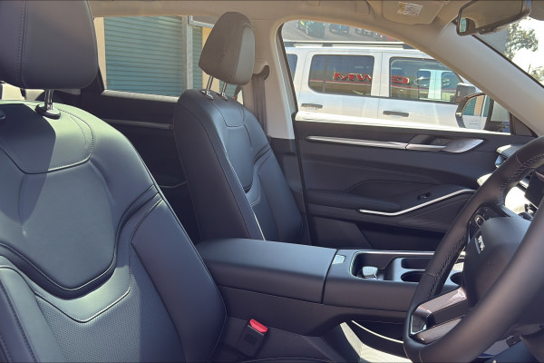 2026 GWM Haval H6 B01 Ultra Hybrid SUV Image 16