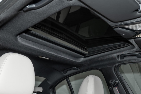 2025 BMW 3 Series G20 LCI II 340i M Sport Sedan image 18