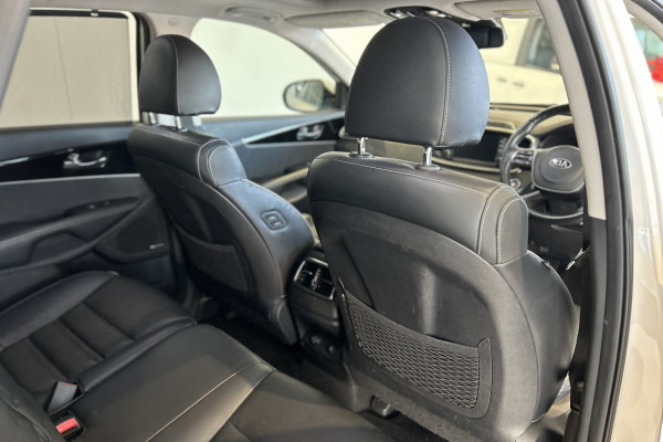 2018 MY19 Kia Sorento UM GT-Line SUV Image 17