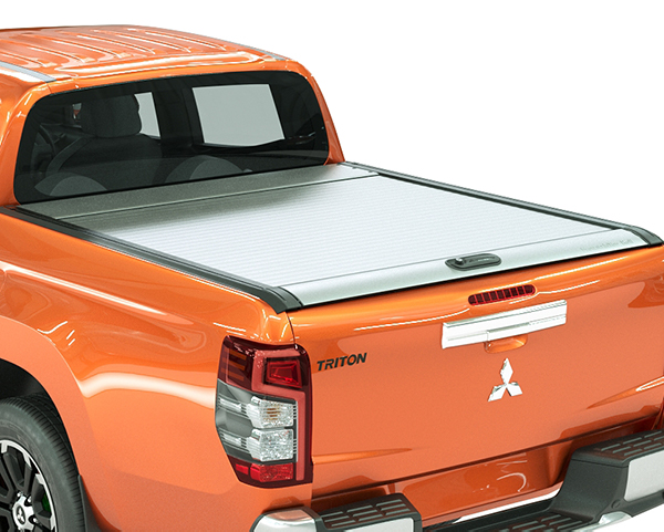 Roll type tonneau cover - silver