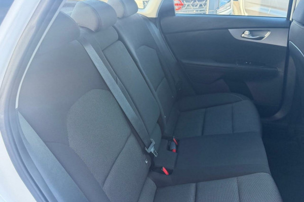 2022 Kia Cerato BD S Sedan Image 14