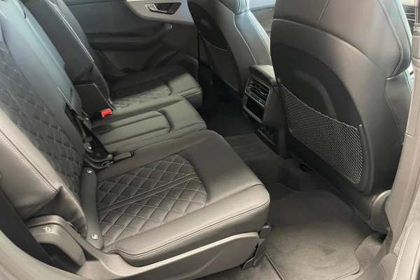 2026 Audi SQ7 TFSI Wagon Image 18