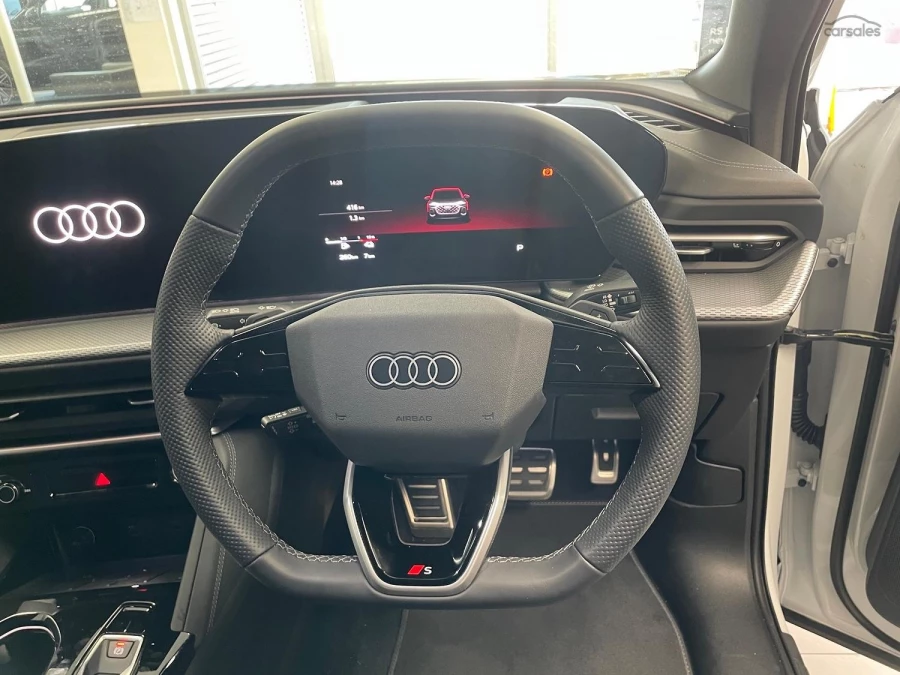 2026 MY25 Audi Q5 GU e-hybrid 270kW Hatch Image 14